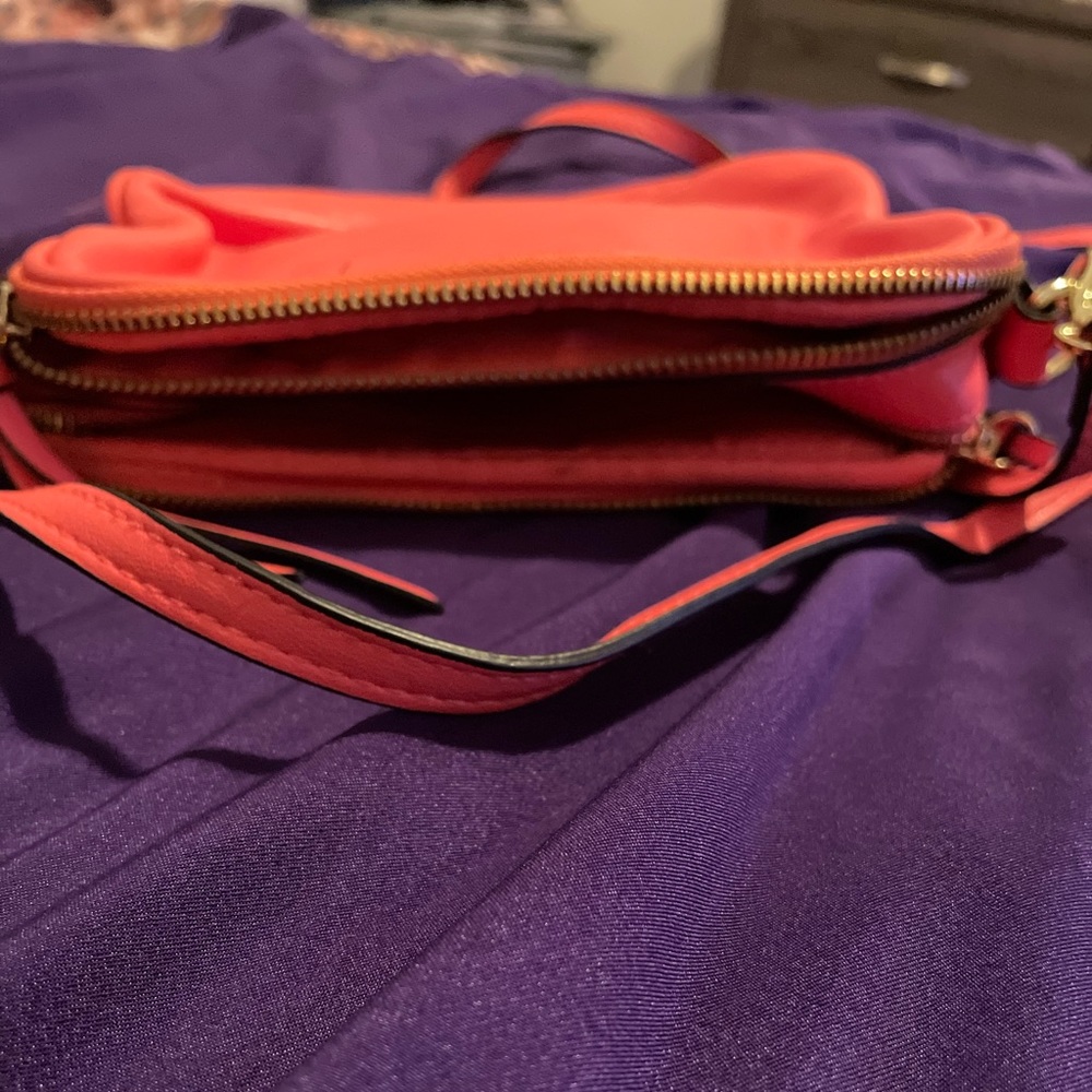 Peach color hand bag for a night on the town